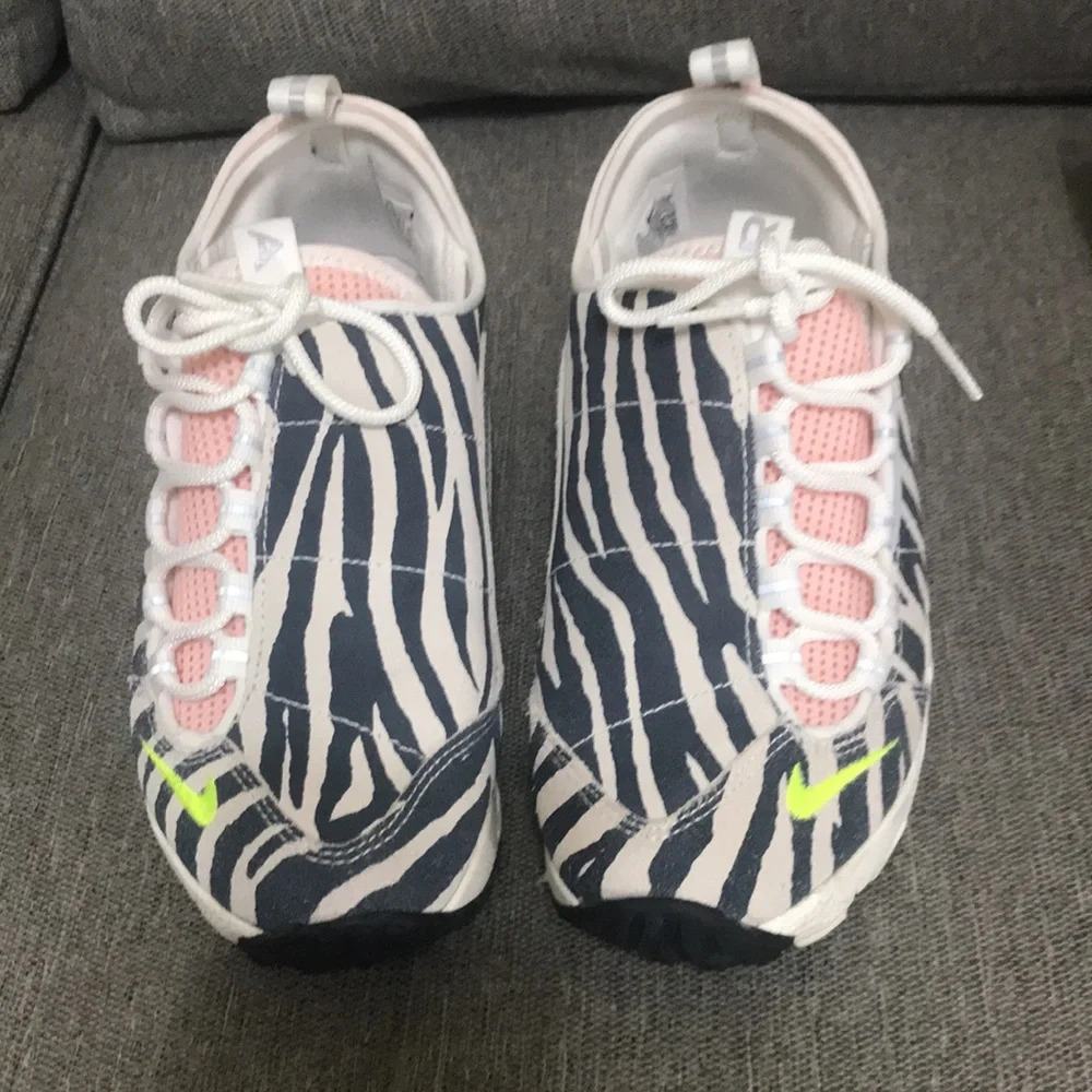 Nike X Olivia Kim Air Footscape No Cover Zebra Print Shoes - Picture 2 of 10